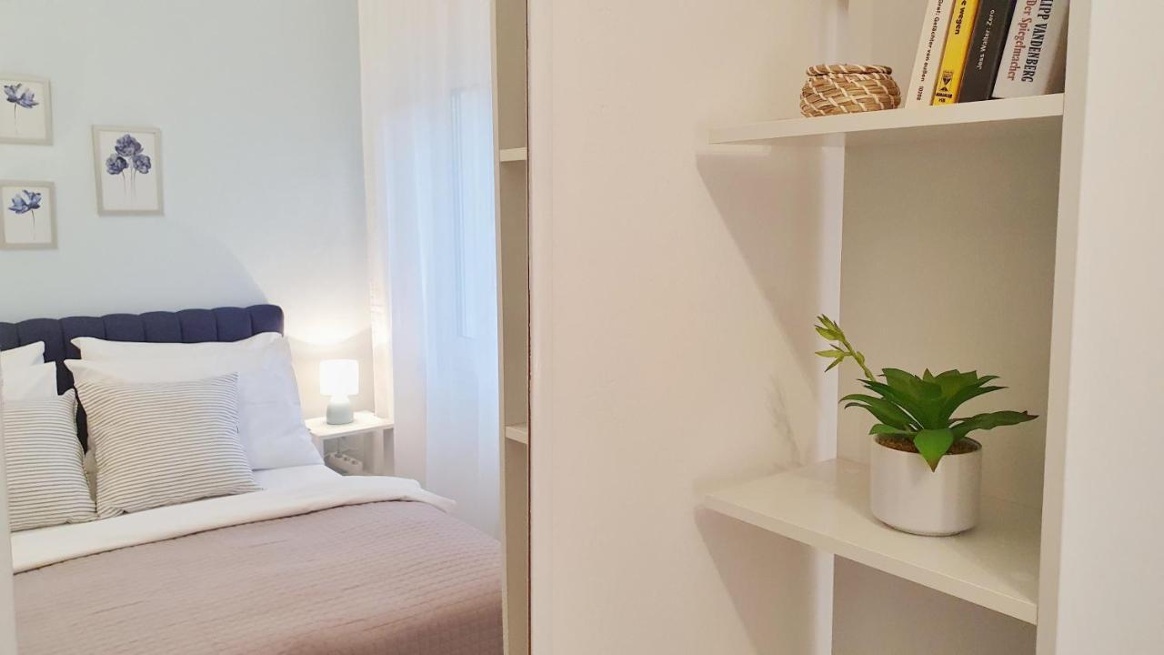 Seaview Apartment With Balcony And Terrace Barac Crikvenica Kültér fotó