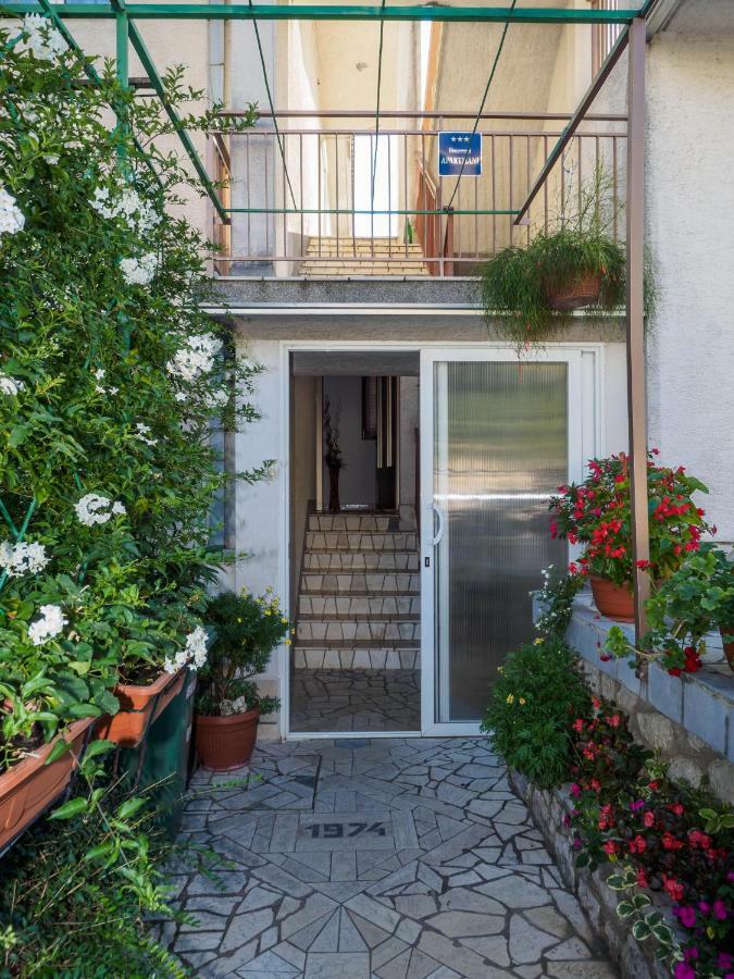 Seaview Apartment With Balcony And Terrace Barac Crikvenica Kültér fotó